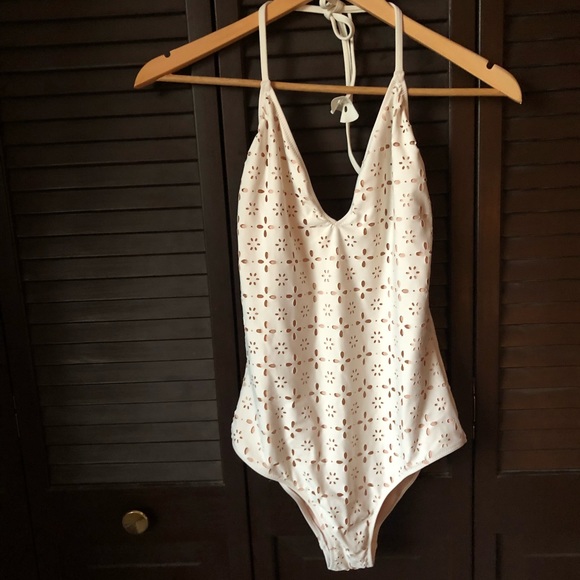 J. Crew halter in laser cut eyelet size 10 GUC - Picture 3 of 5